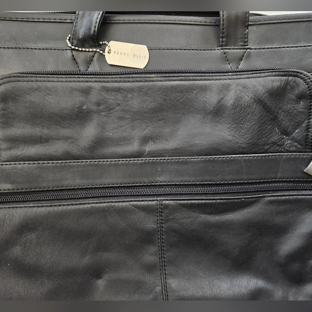 Vintage - NWT Perry Ellis Black Leather Briefcase